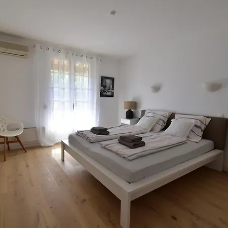 Holiday home Equilibre, Ideal Fuer Familien Oder Hundefreunde, Toller Pool Und Meerblick Saint-Peire-sur-Mer