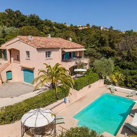 بيت للعطل Equilibre, Ideal Fuer Familien Oder Hundefreunde, Toller Pool Und Meerblick By Riviera Homelife Saint-Peïre-sur-Mer